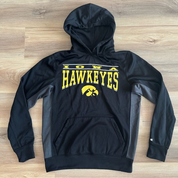NWOT Iowa Hawkeyes Football Colosseum Black Gray Yellow Hooded Sweater Men S - Picture 1 of 9